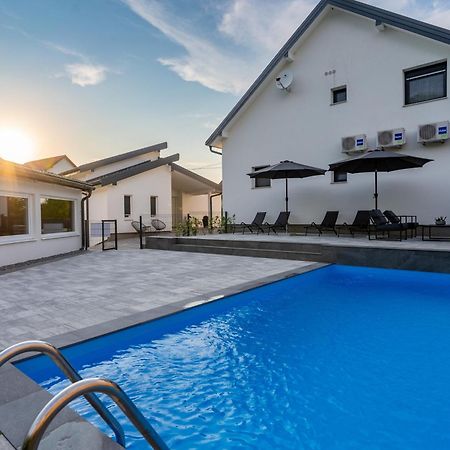 Apartments & Room Forest Slunj Zewnętrze zdjęcie