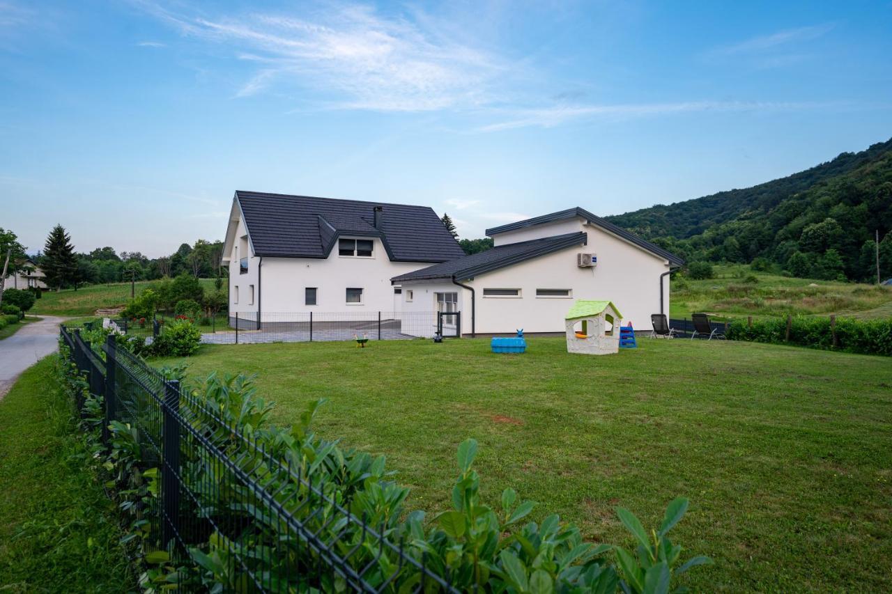 Apartments & Room Forest Slunj Zewnętrze zdjęcie